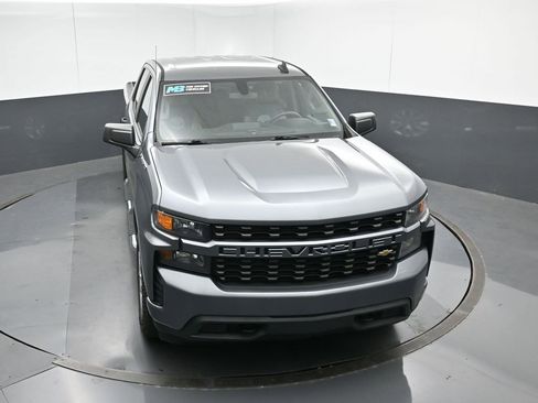 Used 2020 Chevrolet Silverado 1500 Custom w/ Custom Value Package image 48