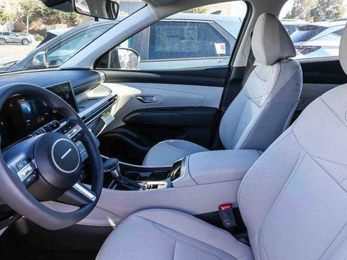 New 2026 Hyundai Tucson SE image 20