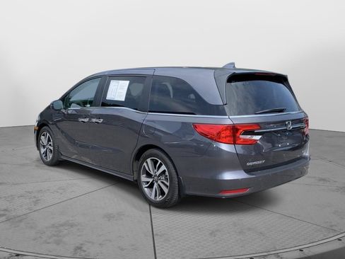 Certified 2024 Honda Odyssey Touring image 5