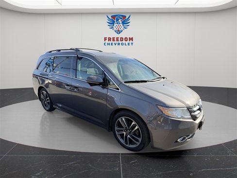 Used 2016 Honda Odyssey Touring image 7