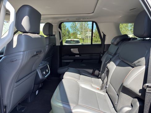 Certified 2025 Ford Expedition Max Active AWD/4WD image 13