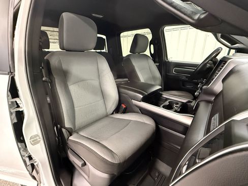 Used 2024 RAM 2500 Big Horn w/ Off Road Package image 20