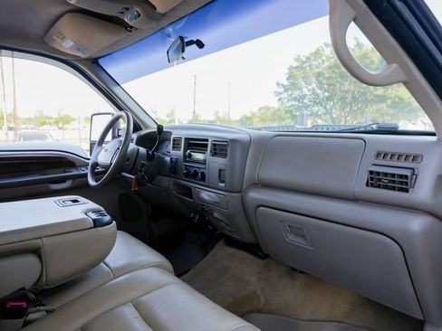 Used 2001 Ford F350 Lariat AWD/4WD image 35