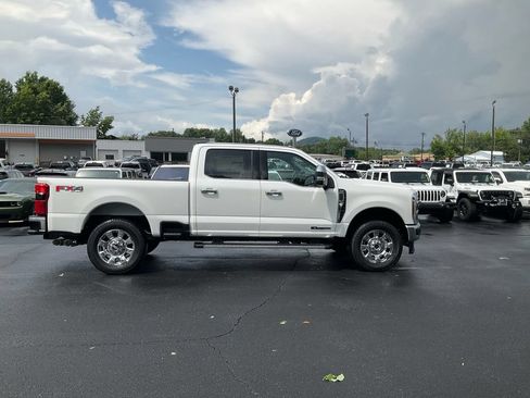 New 2026 Ford F250 Lariat w/ Chrome Package AWD/4WD image 4