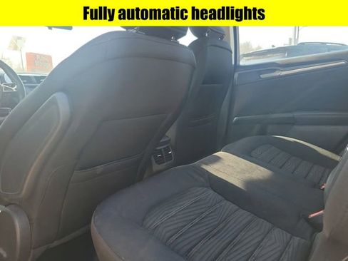 Used 2016 Ford Fusion SE image 24