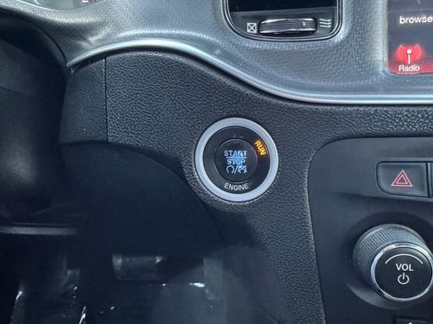 Used 2011 Dodge Charger Rallye image 35