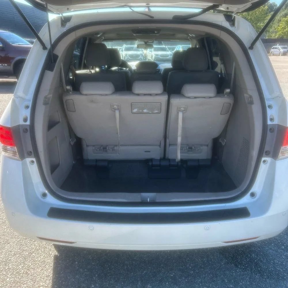 Used 2014 Honda Odyssey Touring image 31