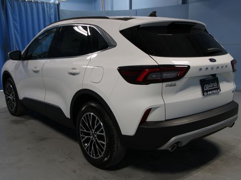 New 2025 Ford Escape SE image 27