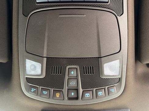 Used 2021 Ford F350 Platinum w/ Tremor Off-Road Package image 29