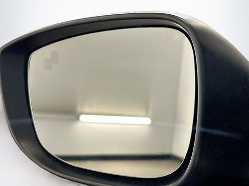 Used 2024 MAZDA CX-5 Carbon Edition image 16