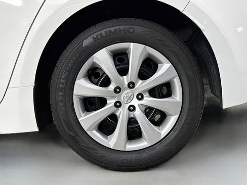 Certified 2024 Toyota Corolla LE FWD image 30