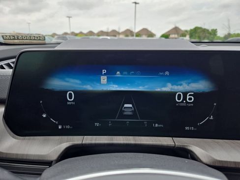 Used 2025 Kia Telluride SX image 33