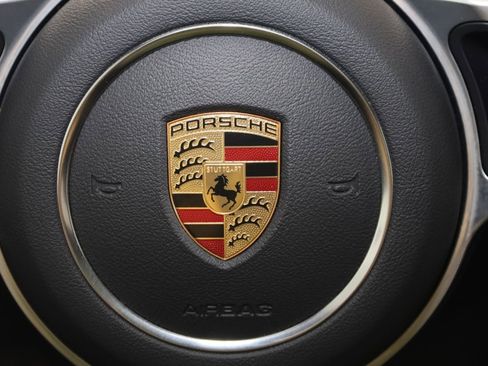 Used 2022 Porsche Cayenne Platinum Edition w/ Premium Package Plus AWD/4WD image 44