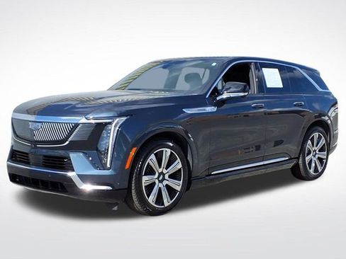Certified 2025 Cadillac Escalade IQ Luxury 2 w/ LPO, Premium Carpet Package AWD/4WD image 1