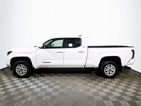 New 2026 Toyota Tacoma SR5 AWD/4WD image 4