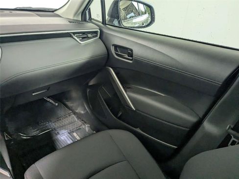 Certified 2024 Toyota Corolla Cross LE FWD image 78