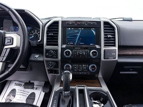 Used 2019 Ford F150 Lariat w/ Equipment Group 502A Luxury image 10