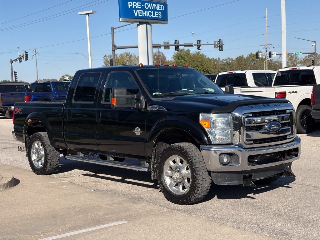 Used 2016 Ford F250 Lariat w/ Lariat Ultimate Package AWD/4WD image 7