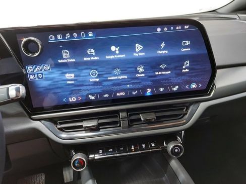 Certified 2024 Chevrolet Equinox EV RS image 27