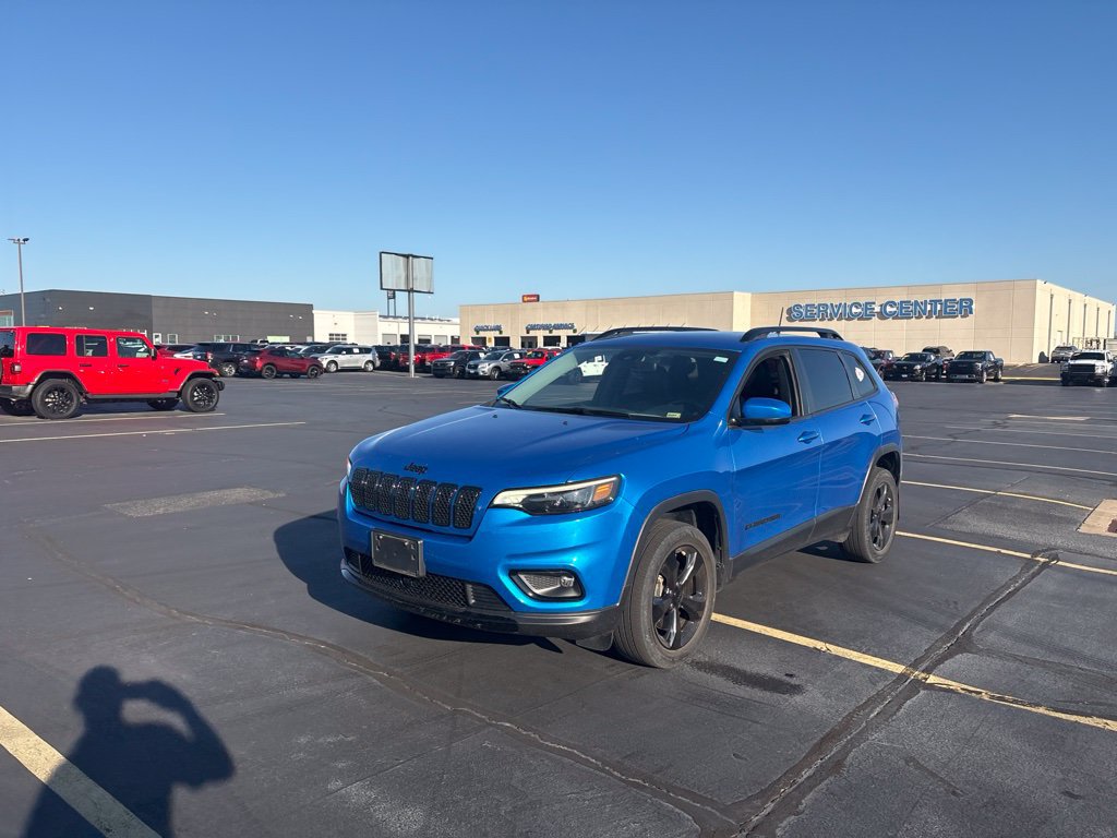 Used 2021 Jeep Cherokee Latitude Plus AWD/4WD image 6