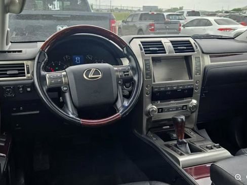 Used 2018 Lexus GX 460 Premium w/ Premium Package AWD/4WD image 5