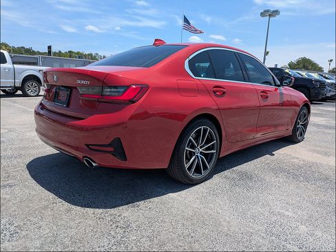 Used 2022 BMW 330i Sedan w/ Premium Package RWD image 5