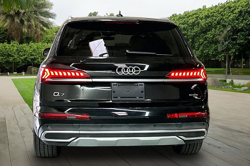 Used 2021 Audi Q7 3.0T Premium Plus AWD/4WD image 3