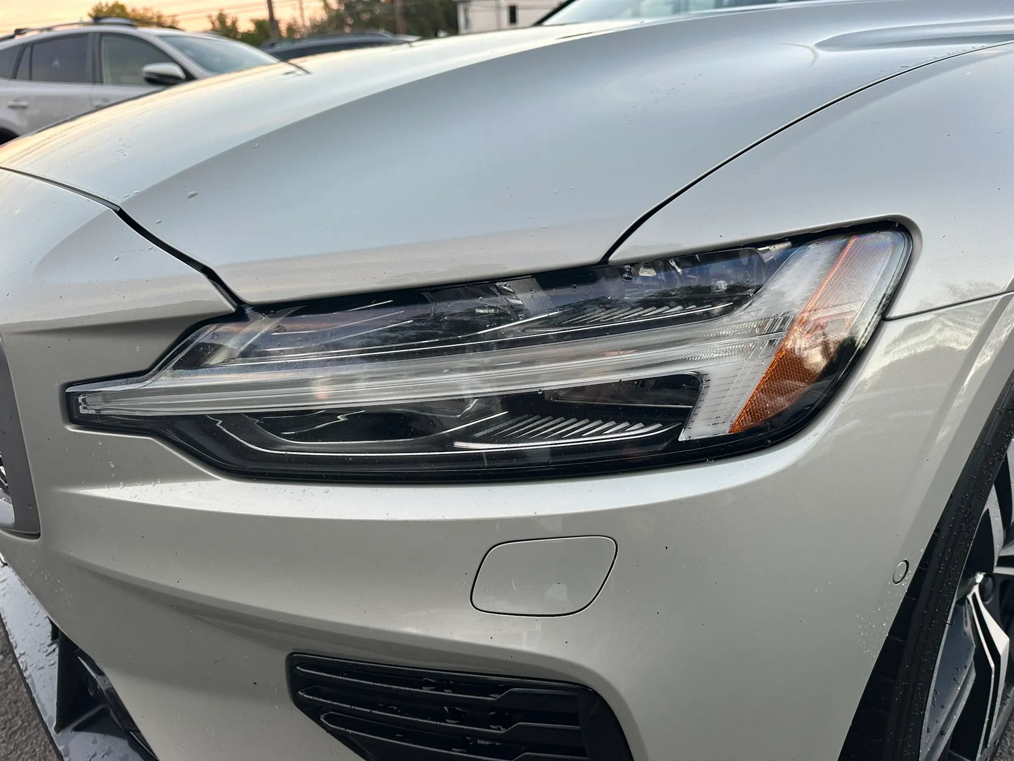 Used 2019 Volvo S60 T8 R-Design AWD/4WD image 39