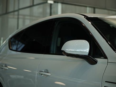 New 2026 Genesis GV80 3.5T e-SC image 3