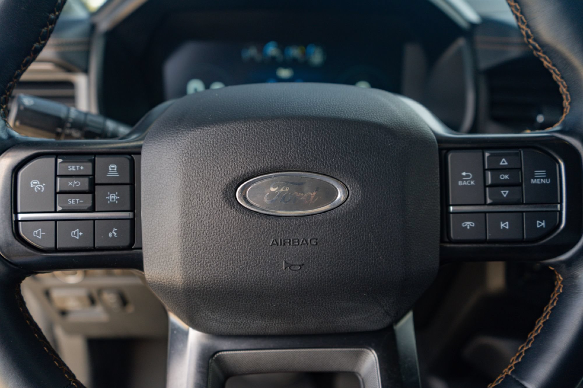 Used 2023 Ford Expedition Platinum AWD/4WD image 11