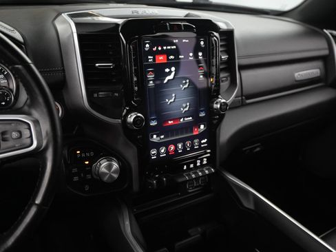 Used 2021 RAM 1500 Laramie image 30