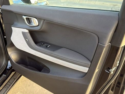 Used 2024 Polestar Polestar 2 w/ Pilot Pack image 32