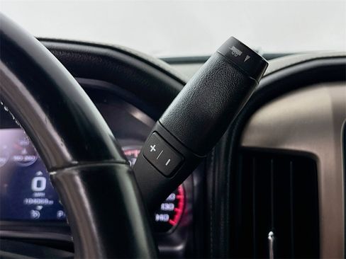 Used 2015 GMC Sierra 3500 Denali w/ Duramax Plus Package image 17