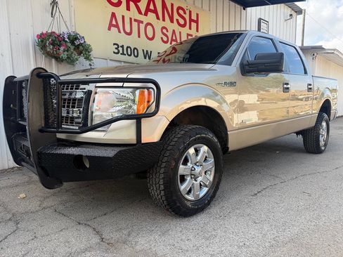 Used 2013 Ford F150 XLT w/ Luxury Equipment Group AWD/4WD image 2