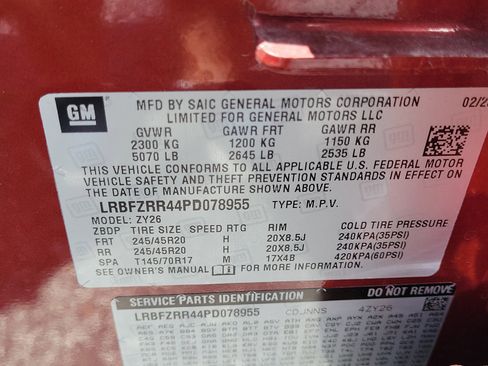 Used 2023 Buick Envision Avenir FWD image 28