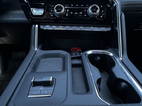 New 2025 GMC Sierra 2500 Denali w/ Technology Package image 15