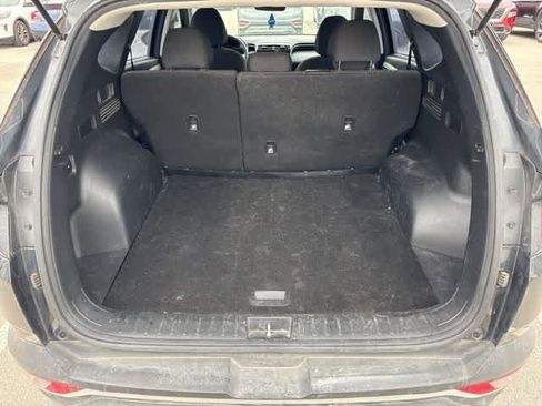 Used 2023 Hyundai Tucson SE FWD image 24
