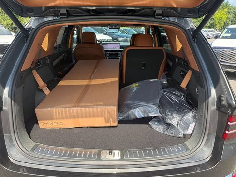 New 2026 Genesis GV80 3.5T Prestige AWD/4WD image 18