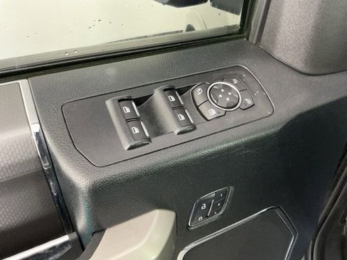 Used 2017 Ford F150 4x4 SuperCrew image 8