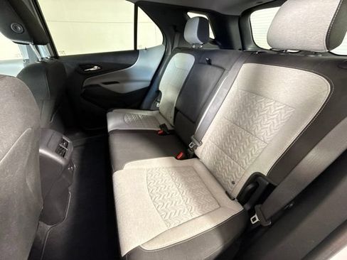 Used 2024 Chevrolet Equinox LS w/ LS Convenience Package FWD image 24