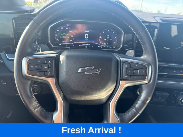 Used 2025 Chevrolet Silverado 1500 RST AWD/4WD image 5