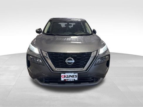 Used 2023 Nissan Rogue S AWD/4WD image 5