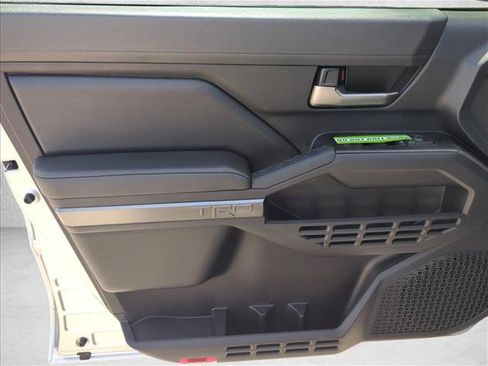 Used 2026 Toyota Tacoma TRD Sport AWD/4WD image 10