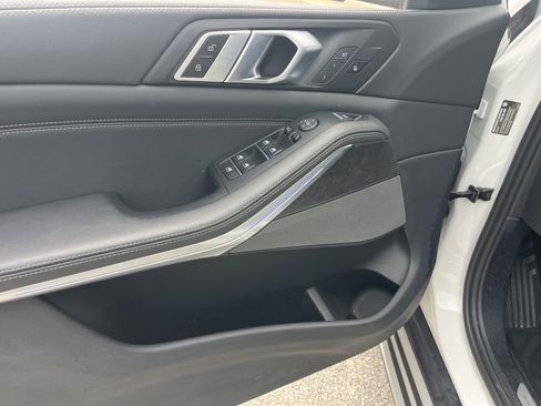 Used 2024 BMW X5 sDrive40i RWD image 6