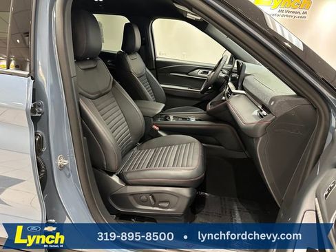 New 2026 Ford Explorer ST-Line AWD/4WD image 8