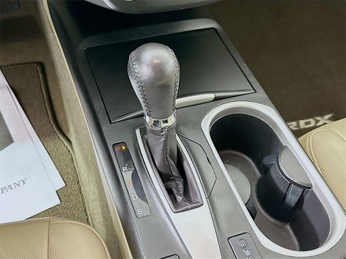 Used 2018 Acura RDX FWD image 16