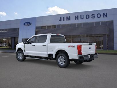 New 2026 Ford F250 XLT w/ FX4 Off-Road Package