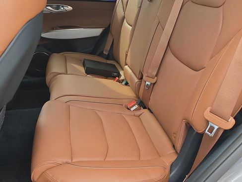 New 2026 Genesis GV70 2.5T Advanced AWD/4WD image 10