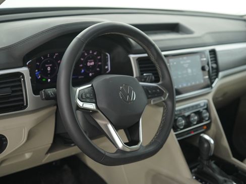 Used 2023 Volkswagen Atlas SE image 23