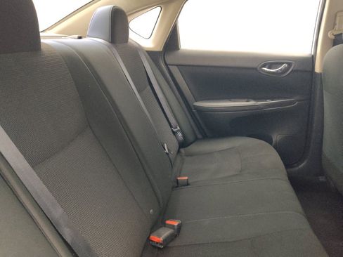 Used 2019 Nissan Sentra S FWD image 19